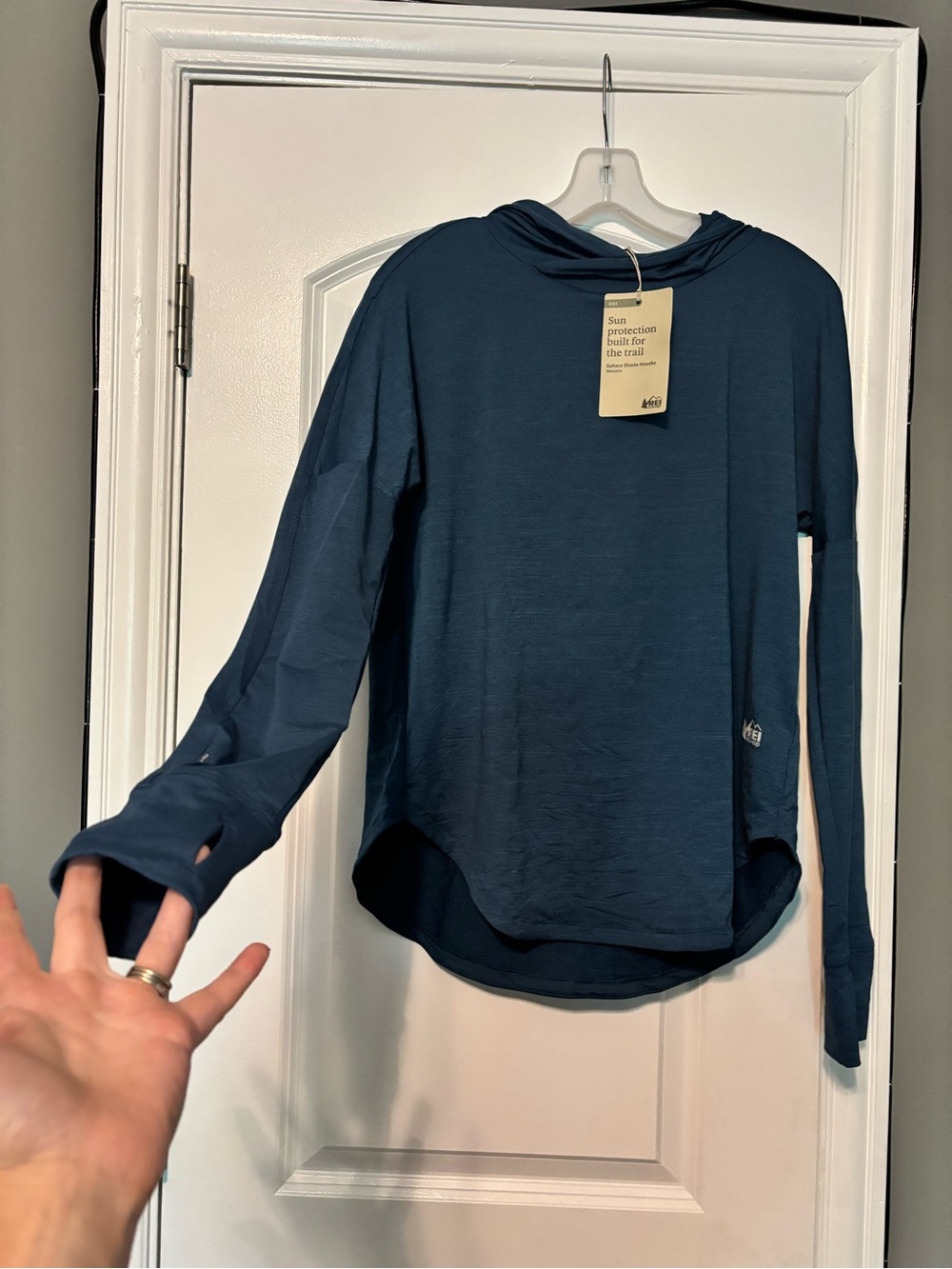 Bluesign appvd REI Co-op Women Sahara Shade Hooded Pullover Mineral Water Medium